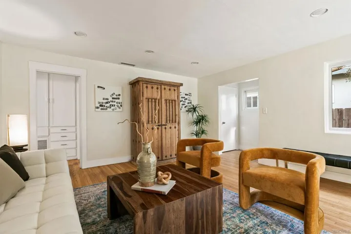 3628 Poe Street, San Diego, California 92106