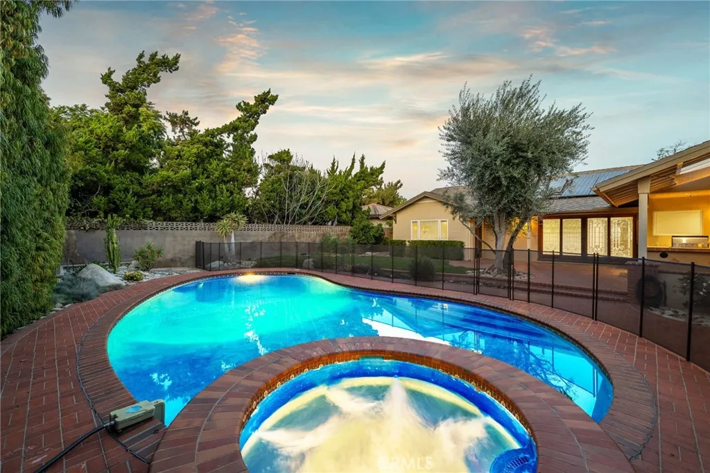1493 Lafayette, Claremont, California 91711 home-pic-59
