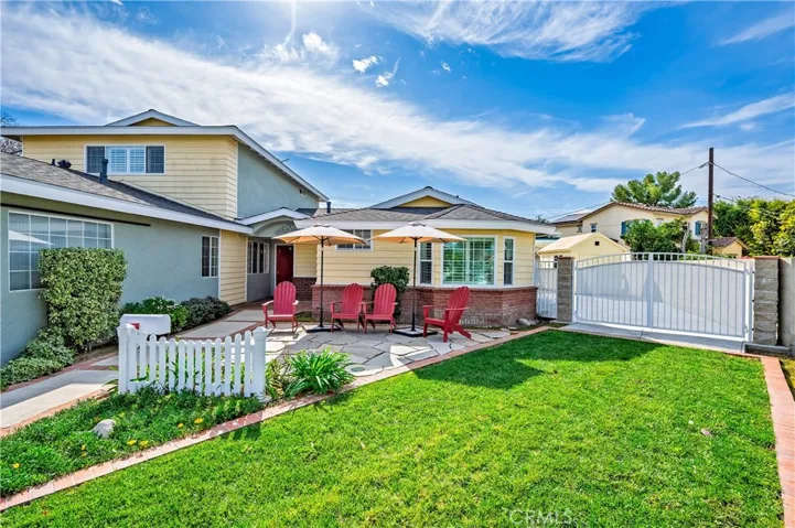 3080 W Glen Holly Drive, Anaheim, California 92804