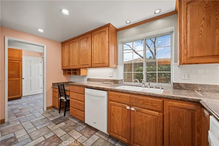 3080 W Glen Holly Drive, Anaheim, California 92804