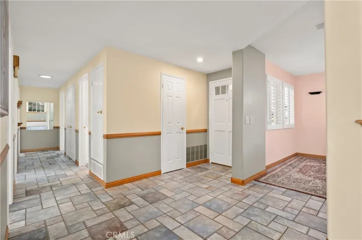 3080 W Glen Holly Drive, Anaheim, California 92804