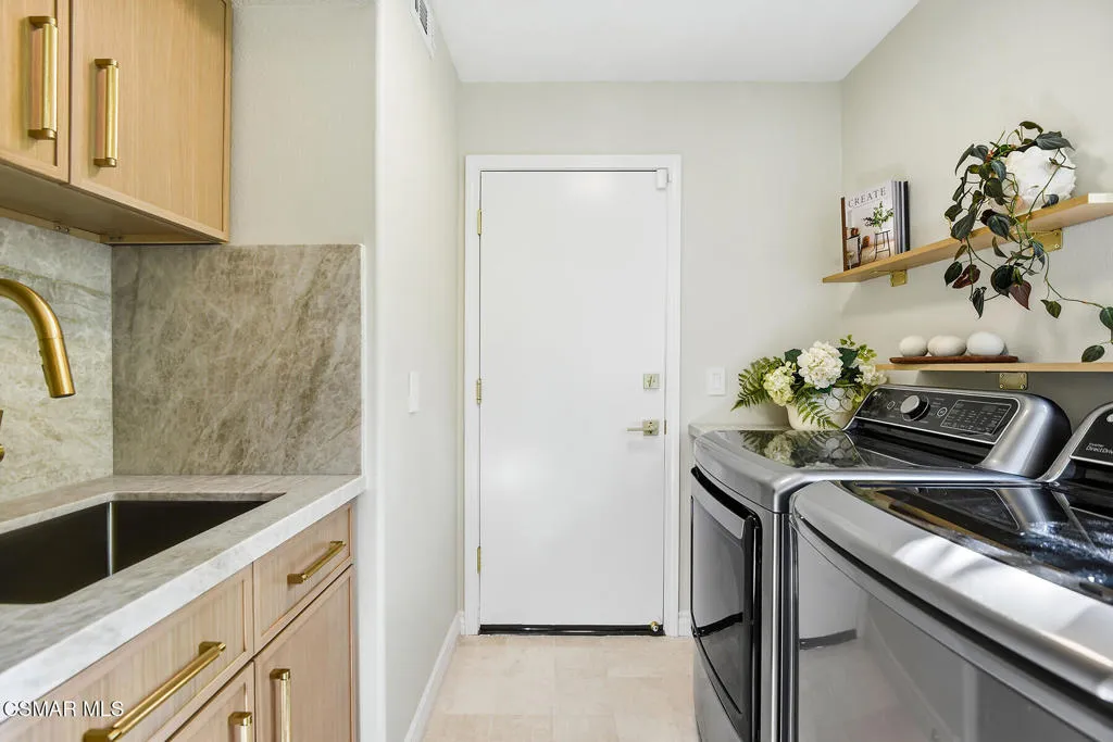 3041 Three Springs Drive, Westlake Village, California 91361 home-pic-33