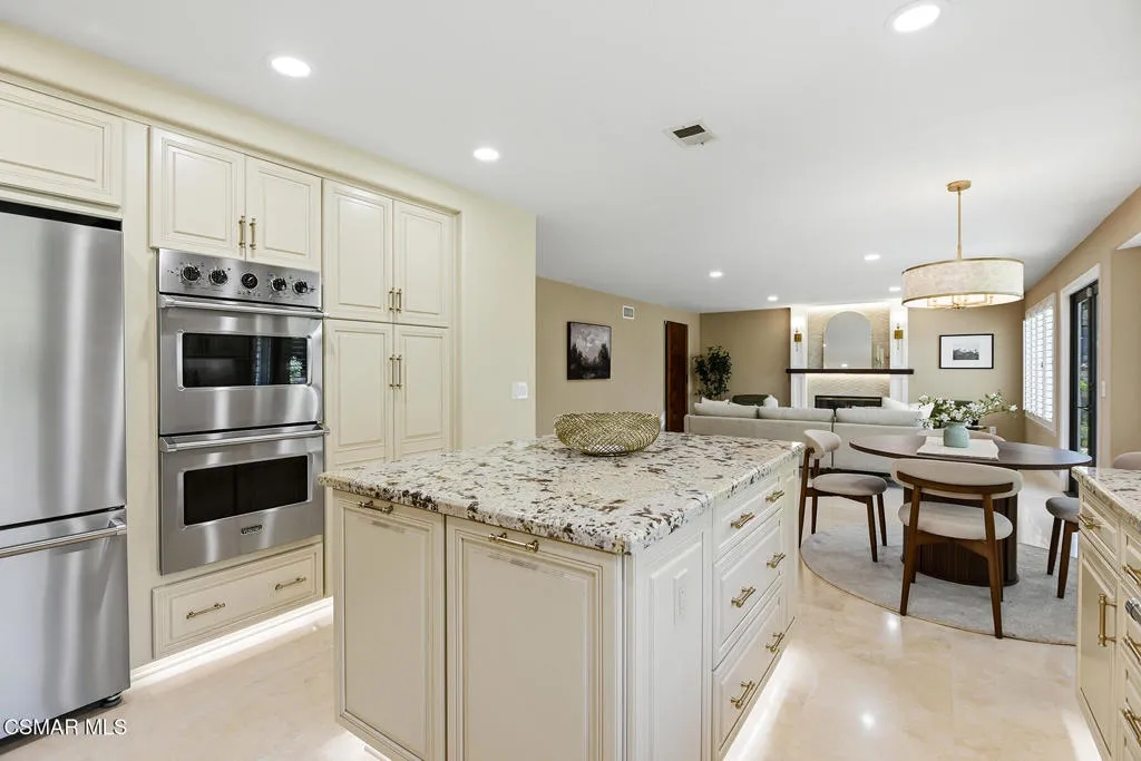 3041 Three Springs Drive, Westlake Village, California 91361 home-pic-32