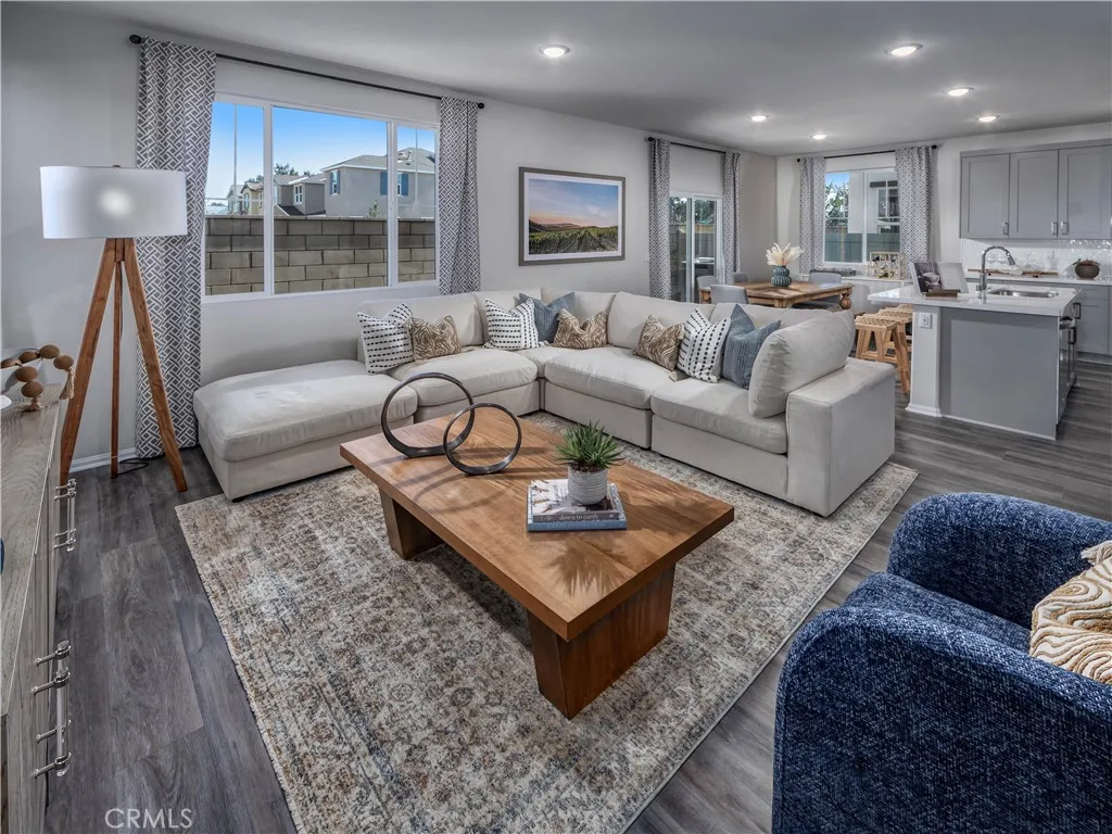 28285 Via Garnicia, Temecula, California 92591 home-pic-8
