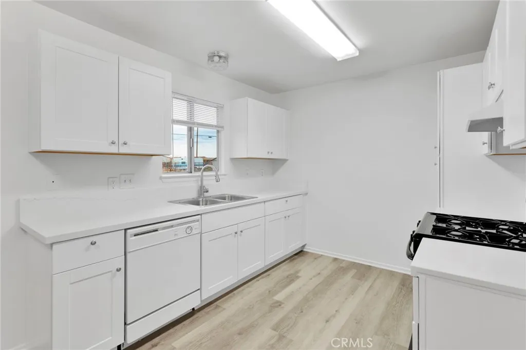 22040 Aleut, Apple Valley, California 92308 home-pic-6