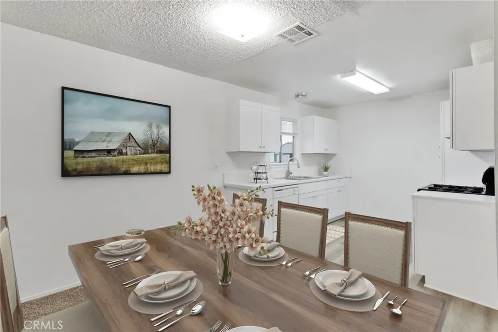 22040 Aleut, Apple Valley, California 92308 home-pic-11