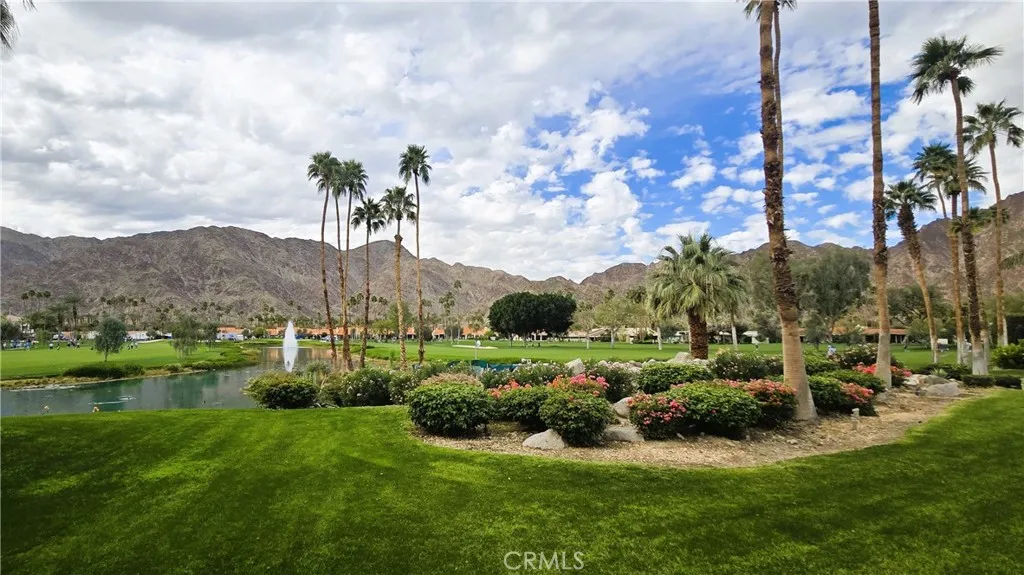 49025 Cedros Circle, La Quinta, California 92253 home-pic-17