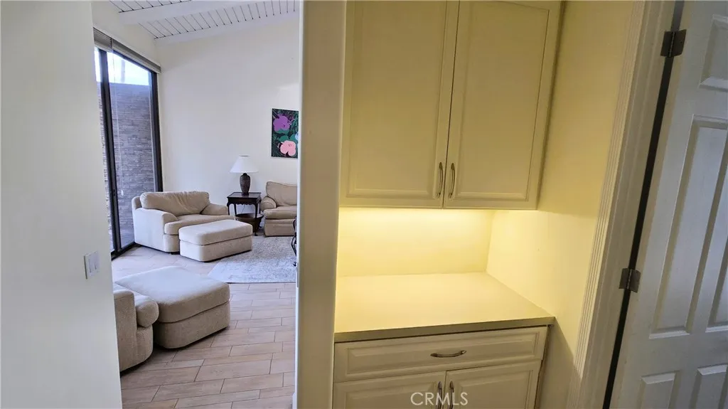 49025 Cedros Circle, La Quinta, California 92253 home-pic-24
