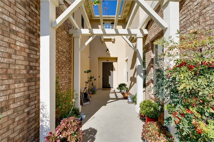 665 E Tangerine Street, Azusa, California 91702