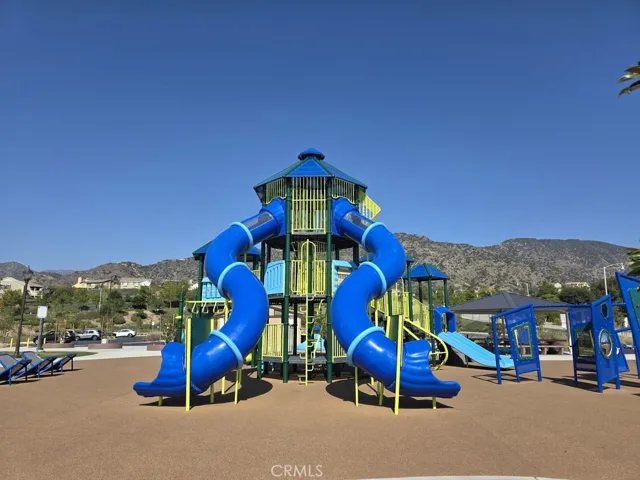 665 E Tangerine Street, Azusa, California 91702