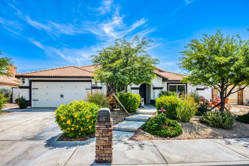 9708 Del Ray Lane, Desert Hot Springs, California 92240 home-pic-1