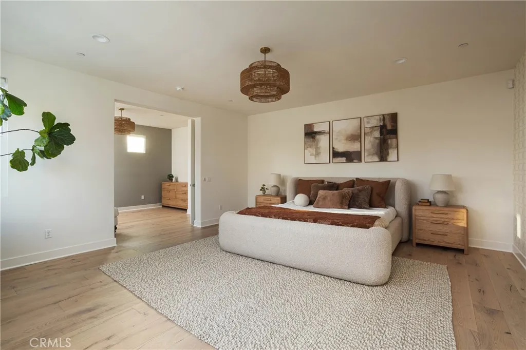 311 Costa Bella Court, Costa Mesa, California 92627 home-pic-18
