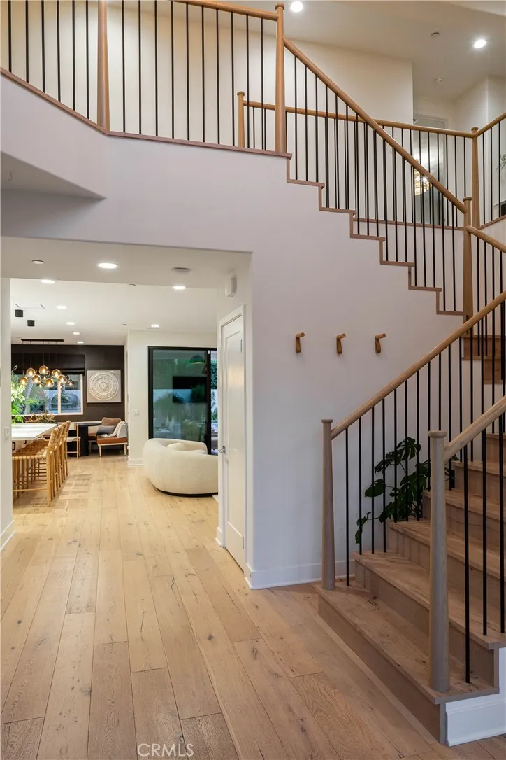 311 Costa Bella Court, Costa Mesa, California 92627 home-pic-2