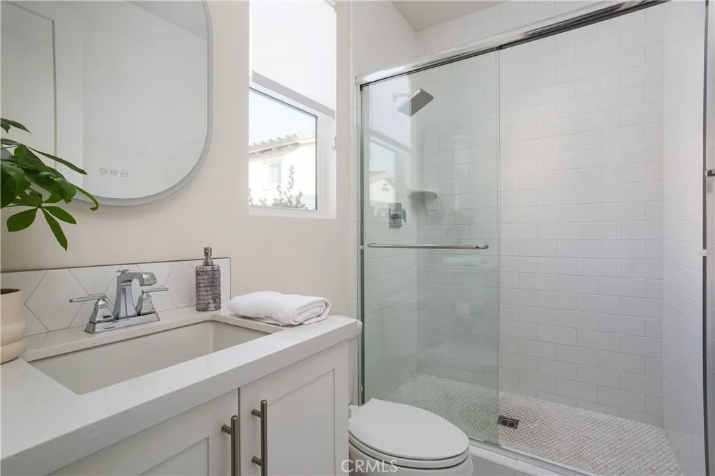 311 Costa Bella Court, Costa Mesa, California 92627 home-pic-32