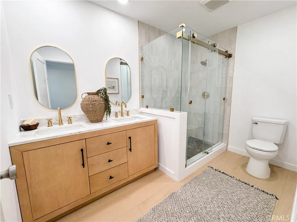 3816 Snowden, Long Beach, California 90808 home-pic-9