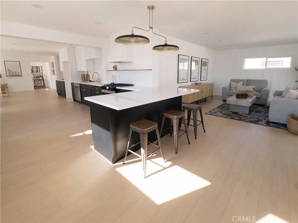 3816 Snowden, Long Beach, California 90808 home-pic-14