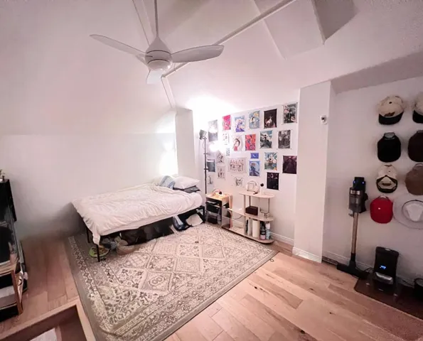 31 3rd bedroom