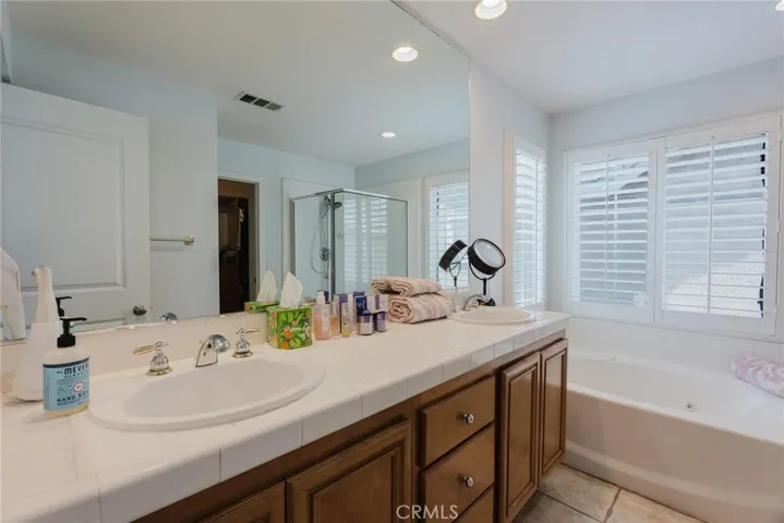23346 Clearwater Lane, Valencia, California 91355