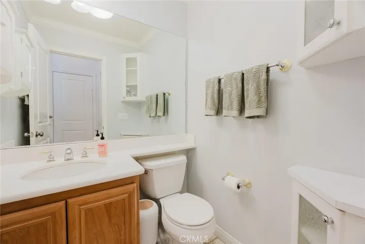 23346 Clearwater Lane, Valencia, California 91355