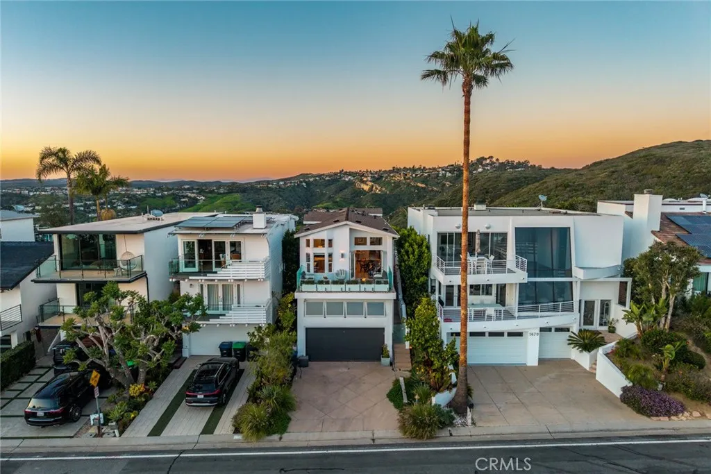 1630 Del Mar, Laguna Beach, California 92651 home-pic-1