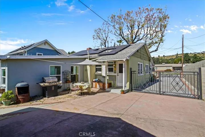 10436 La Tuna Canyon Road, Sun Valley, California 91352