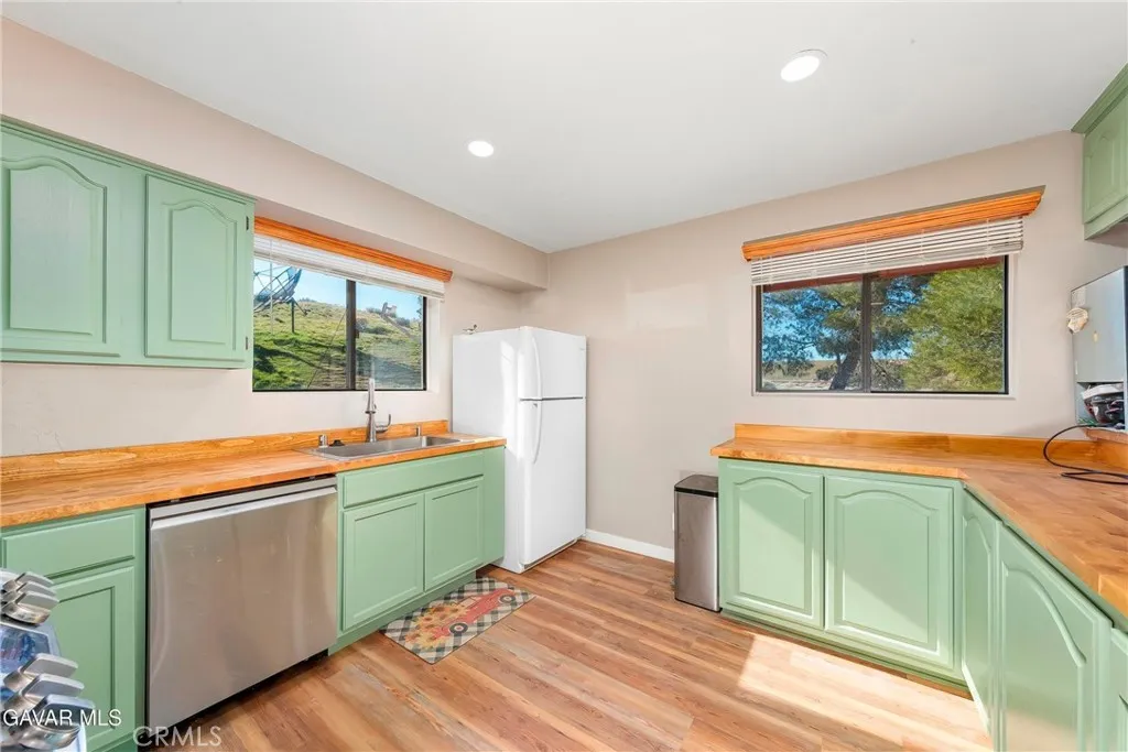 45408 160th W, Lancaster, California 93536 home-pic-18