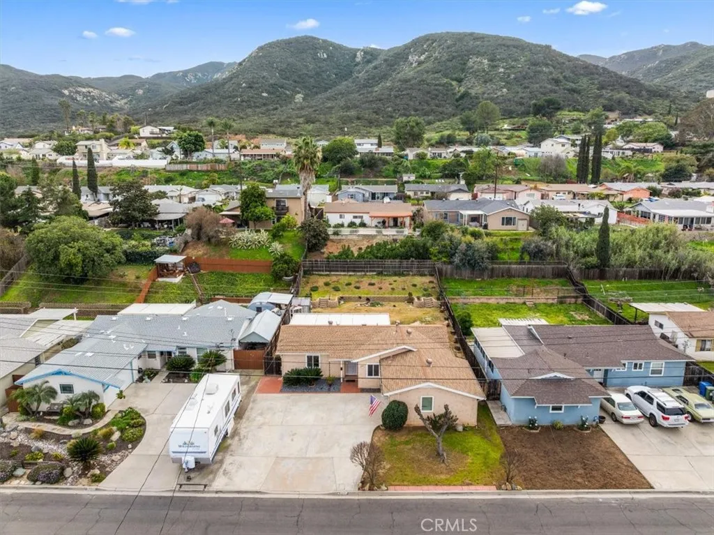8001 Linen Drive, Santee, California 92071 home-pic-35