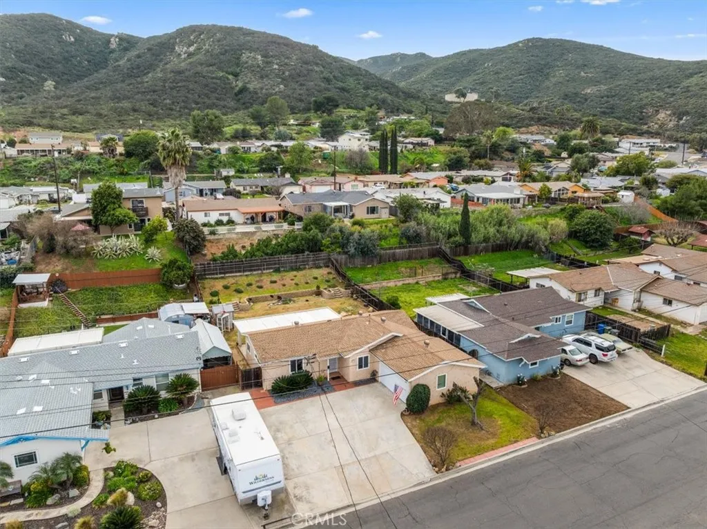 8001 Linen Drive, Santee, California 92071 home-pic-34
