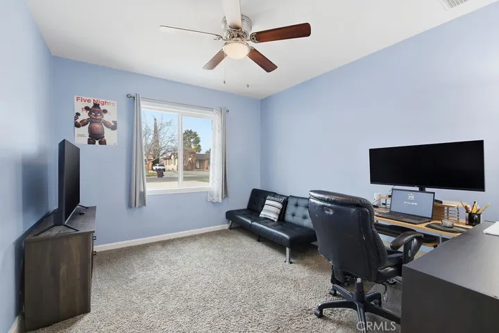 1346 W Ivyton Street, Lancaster, California 93534