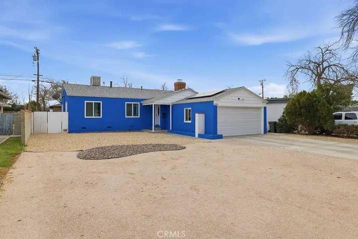 1346 W Ivyton Street, Lancaster, California 93534