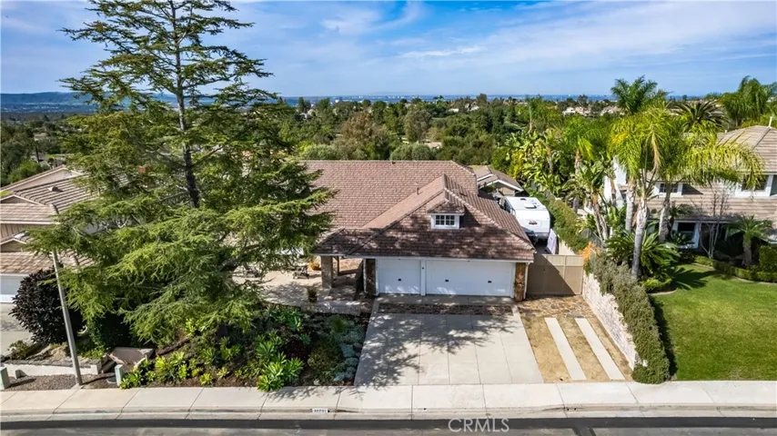 21701 Montbury, Lake Forest, California 92630