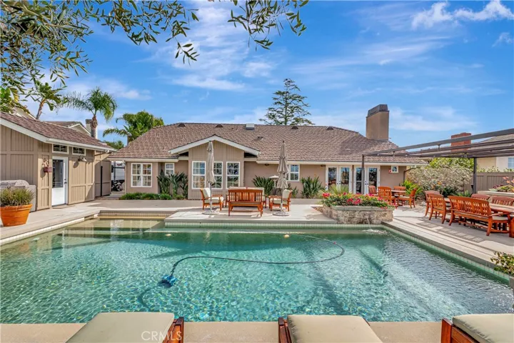 21701 Montbury, Lake Forest, California 92630
