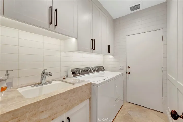 21701 Montbury, Lake Forest, California 92630