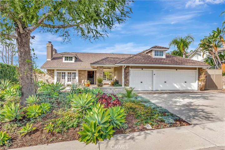 21701 Montbury, Lake Forest, California 92630