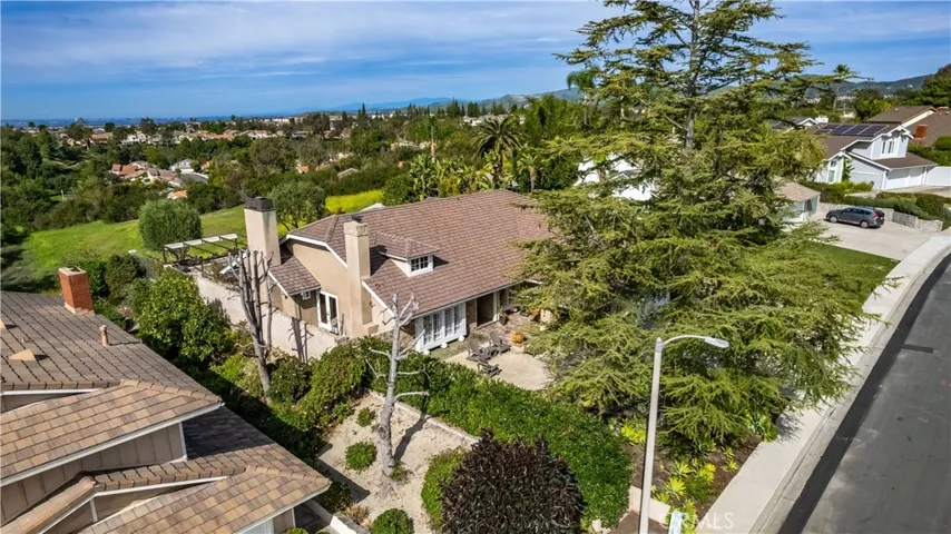 21701 Montbury, Lake Forest, California 92630