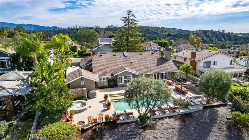 21701 Montbury, Lake Forest, California 92630