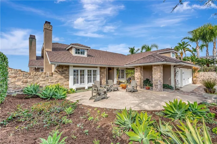 21701 Montbury, Lake Forest, California 92630