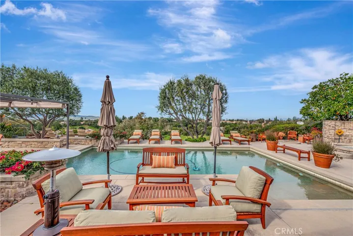 21701 Montbury, Lake Forest, California 92630