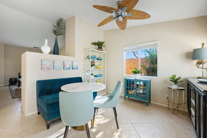 18-web-or-mls-KK_Virginia_0825_OPMG_018