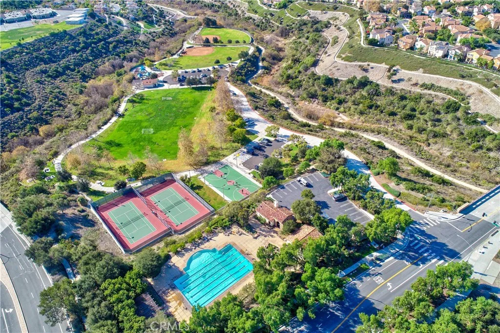 13 Calle Viviana, San Clemente, California 92673 home-pic-73