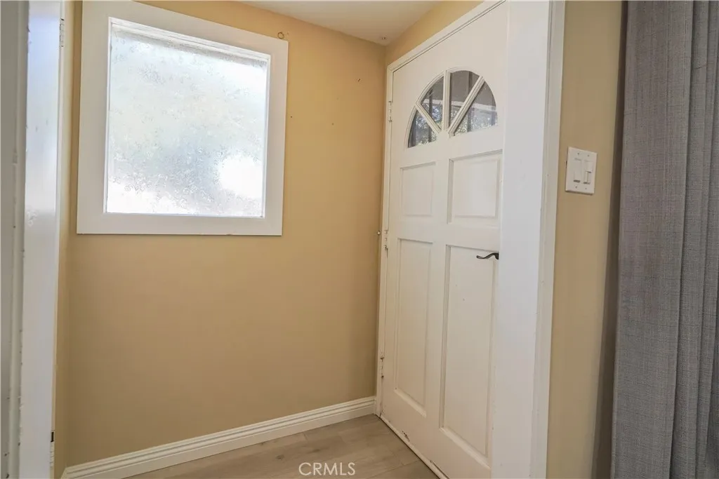 1223 W 27th, San Bernardino, California 92405 home-pic-3