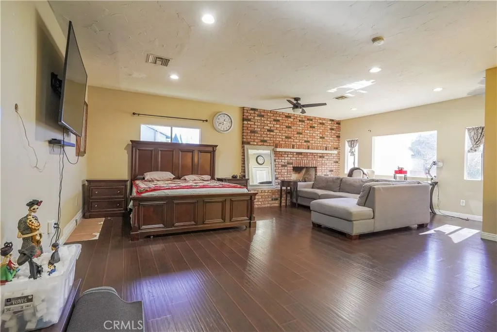 1223 W 27th, San Bernardino, California 92405 home-pic-34