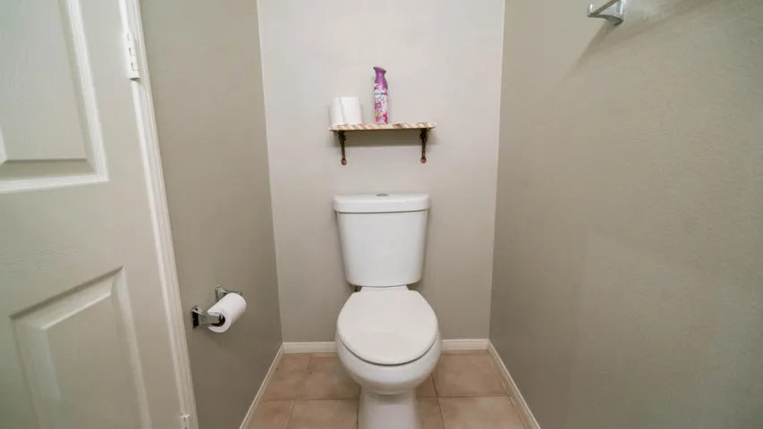 49142 Barrymore Interior-42