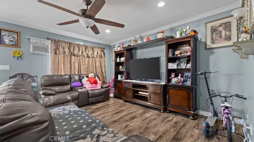 10718 Owens Way, El Monte, California 91733 home-pic-17