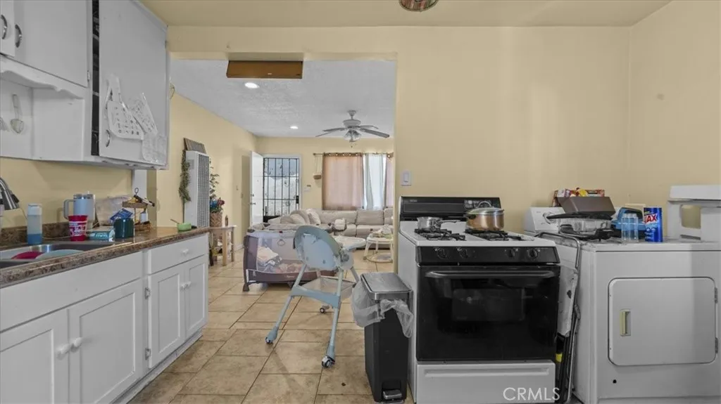 10718 Owens Way, El Monte, California 91733 home-pic-12