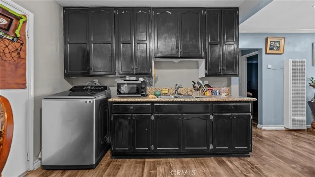10718 Owens Way, El Monte, California 91733 home-pic-21