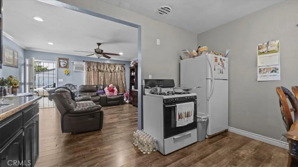 10718 Owens Way, El Monte, California 91733 home-pic-22