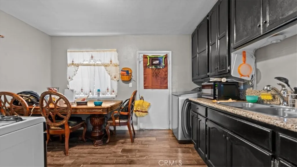 10718 Owens Way, El Monte, California 91733 home-pic-20