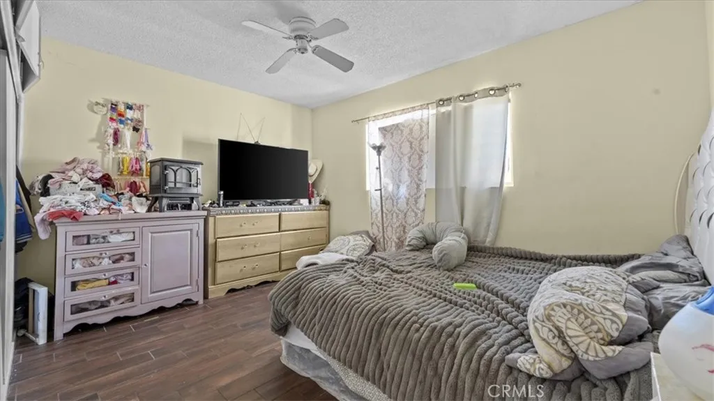 10718 Owens Way, El Monte, California 91733 home-pic-14