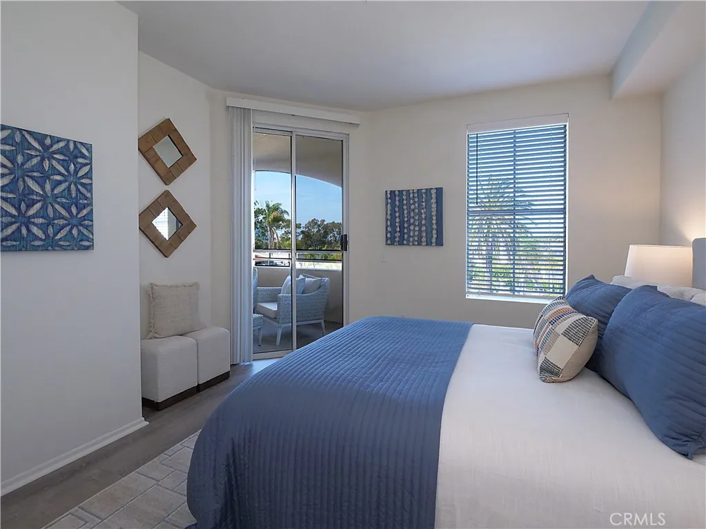 1281 Cabrillo Avenue 303, Torrance, California 90501 home-pic-11